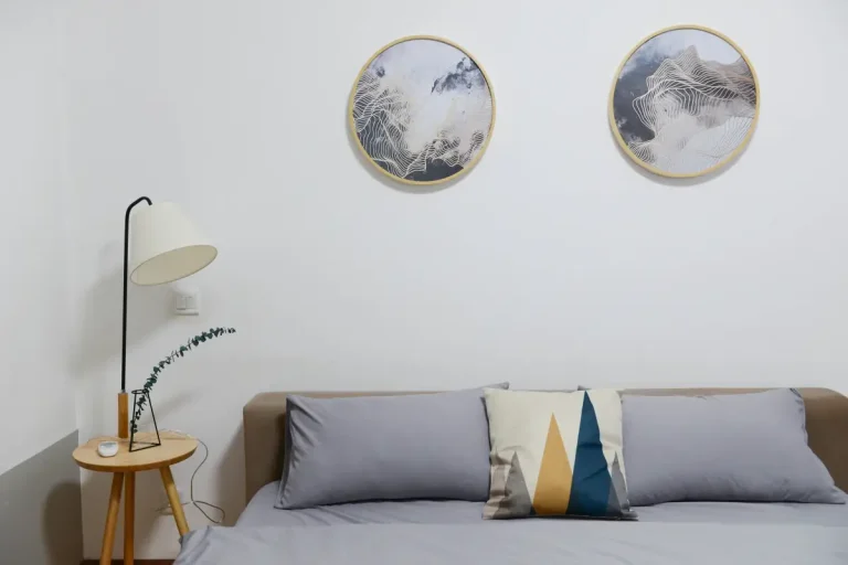 Choosing Colors for Wall Decor
